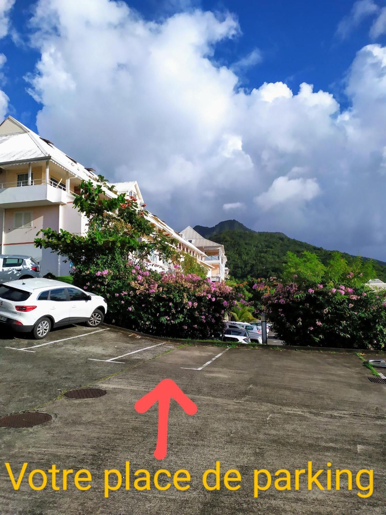 Kaz A Soley - Gite Vue Panoramique Sur La Mer - Plage A 500M Gourbeyre Exterior photo